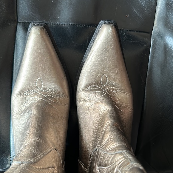 Cowboy Boots - Picture 6 of 11